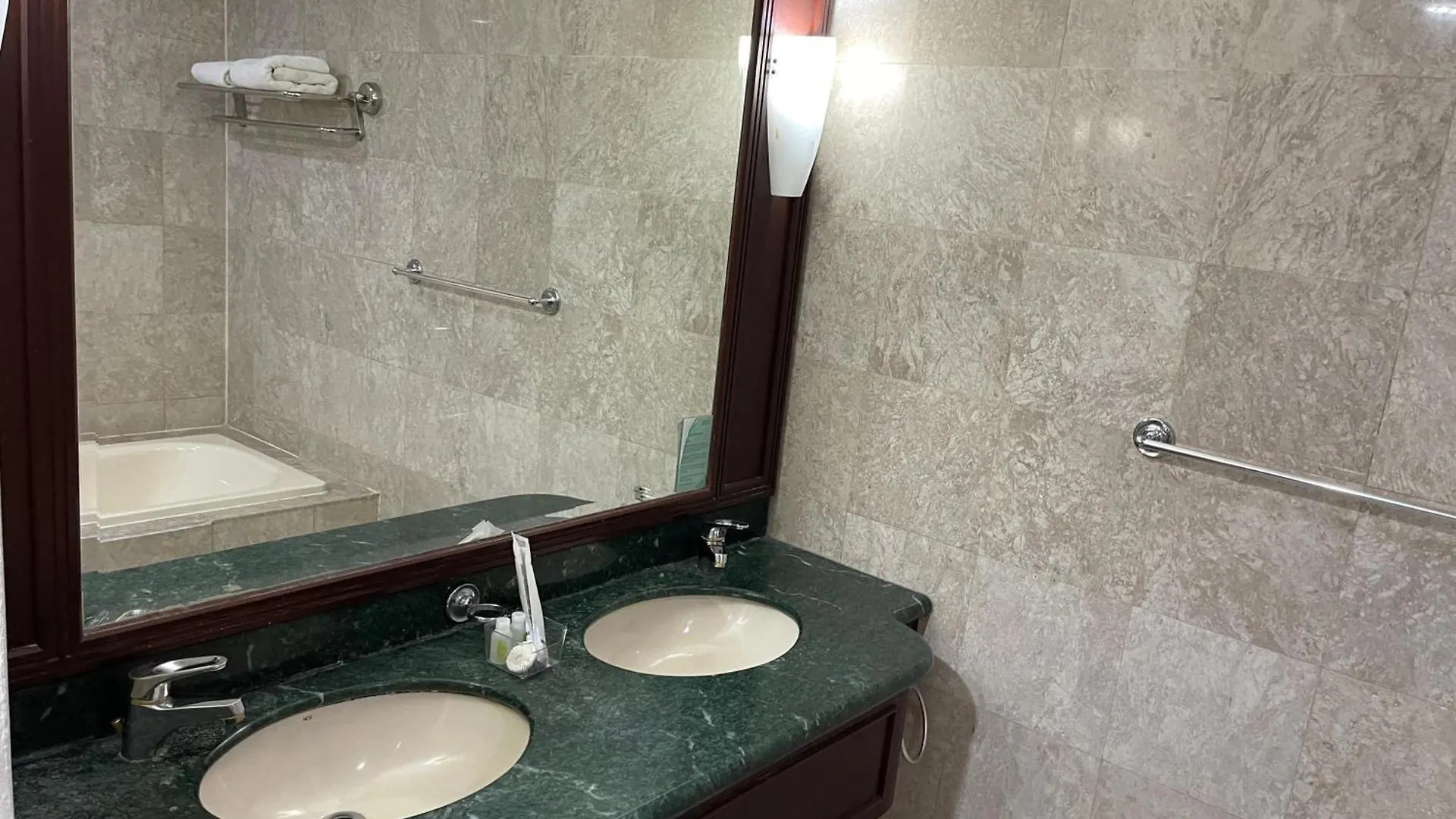 Times Square Hotel Apartment Service Suites At Kualalumpur Kuala Lumpur 0*,  Malaysia