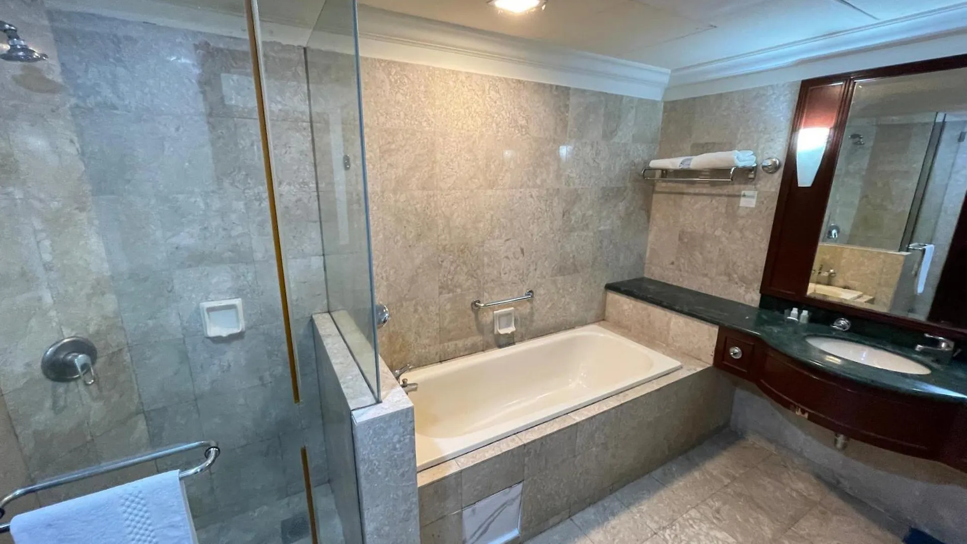 Times Square Hotel Apartment Service Suites At Kualalumpur Kuala Lumpur 0*,